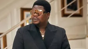 Mr Macaroni Criticizes Nigerian Politicians: No Integrity or Shame in Office