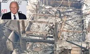 Legendary Actor Anthony Hopkins Loses $6M Los Angeles Home in Raging Fire - Photo Gallery