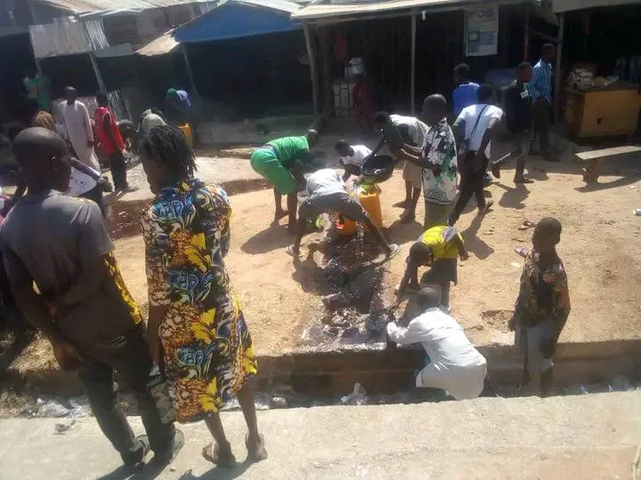 Residents Rush to Collect Fuel as Tanker Accident Occurs in Taraba