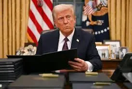 Trump's Plan to Fire Thousands: Impact on White House Operations