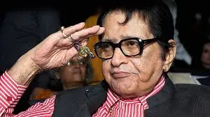 Veteran Bollywood Star Manoj Kumar Passes Away at 87