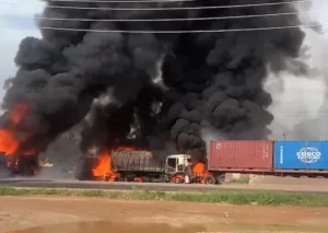 Fuel Tanker Explosion on Lagos-Ibadan Expressway- Two Injured and Multiple Vehicles Damaged